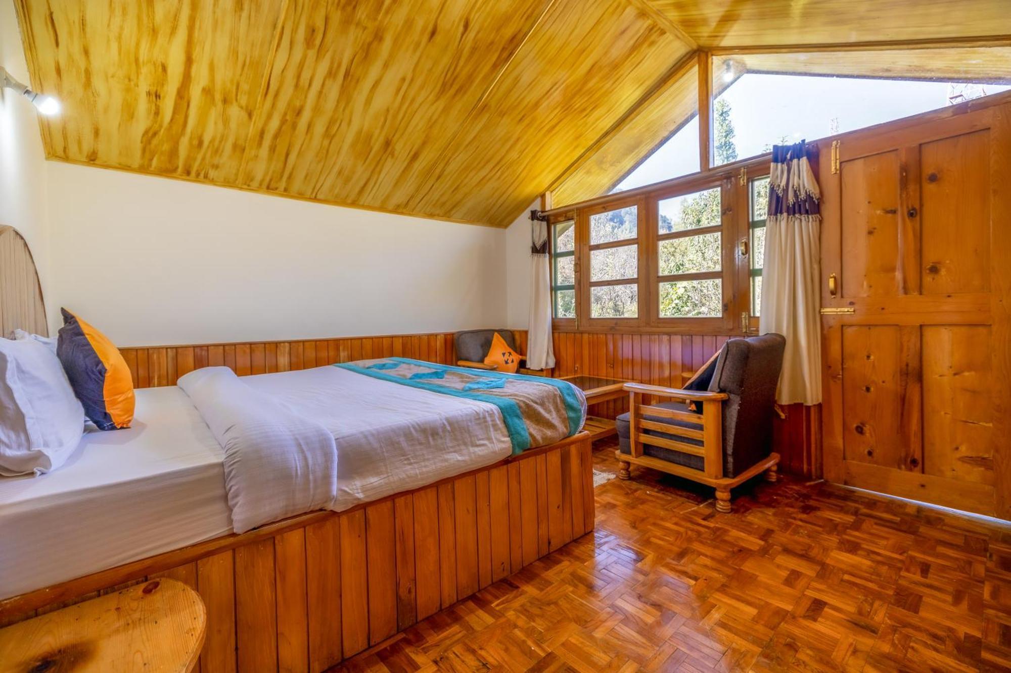 Hide-In Old Manali Hotel Exterior foto