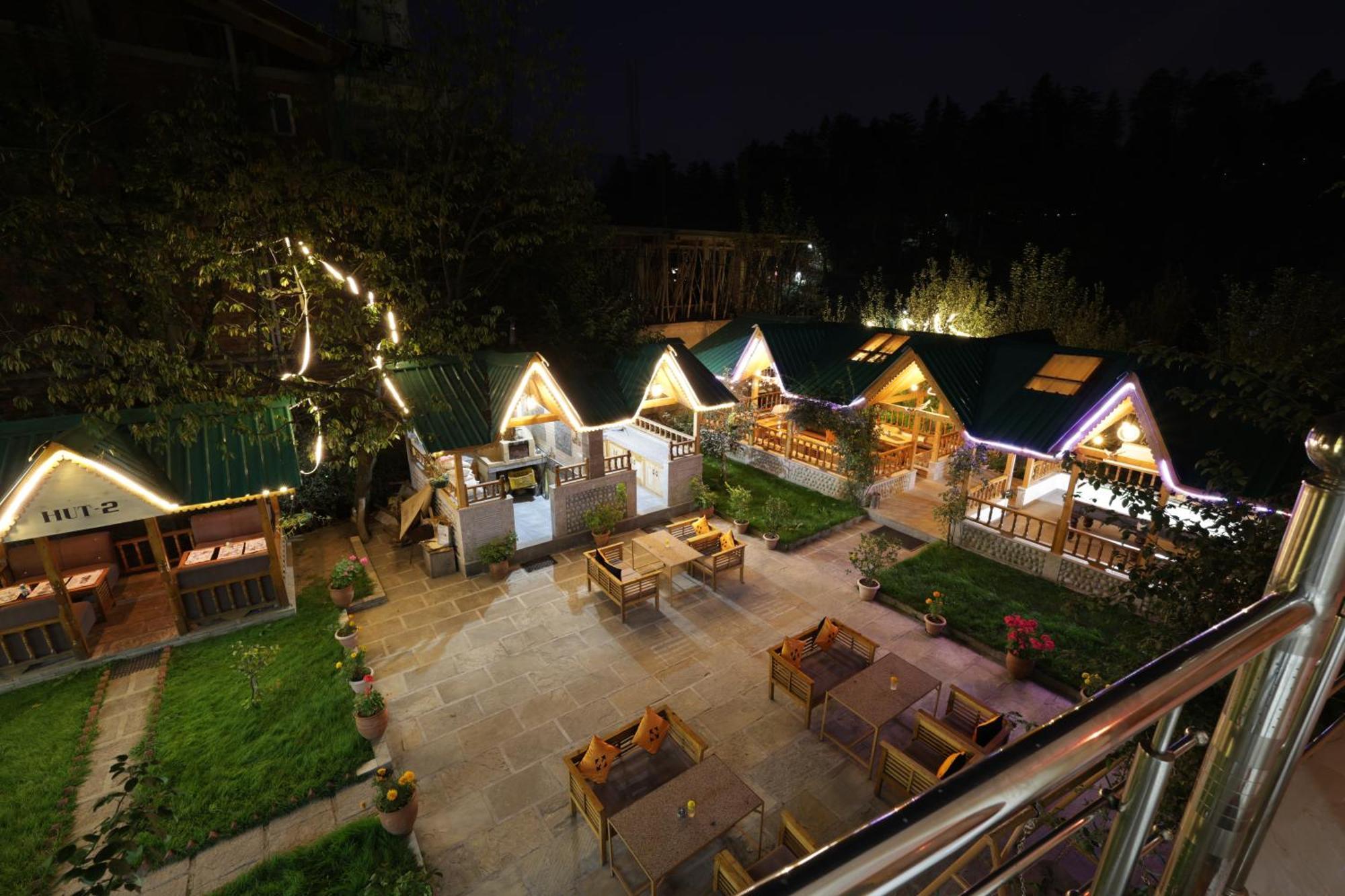 Hide-In Old Manali Hotel Exterior foto